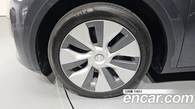 Tesla Model Y id 2905878 из Кореи 15