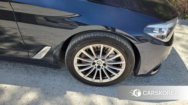 BMW 5 Series (G30) id 4430006 из Кореи 14