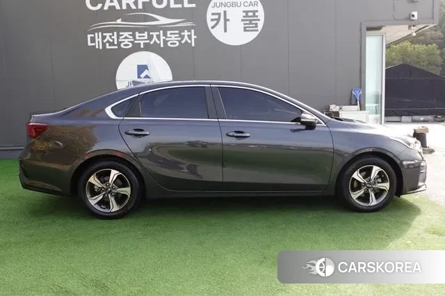 Kia Come New K3 id 3425900 из Кореи 14