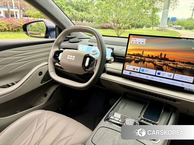 Geely Galaxy Galaxy Sparkle 8 PHEV id 3957667 из Китая 23