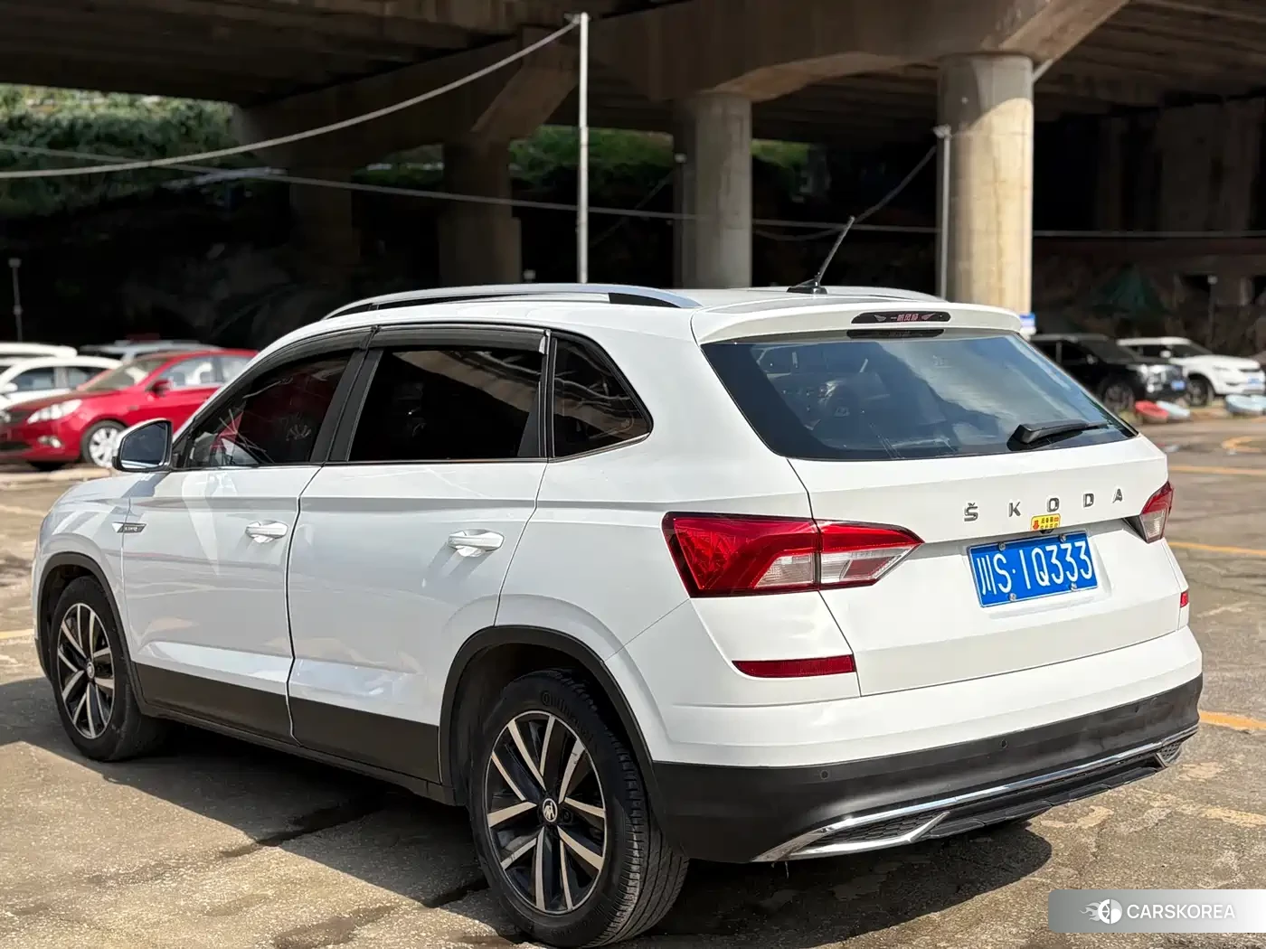 Skoda Komick 2023 Белый из Китая, фото 5