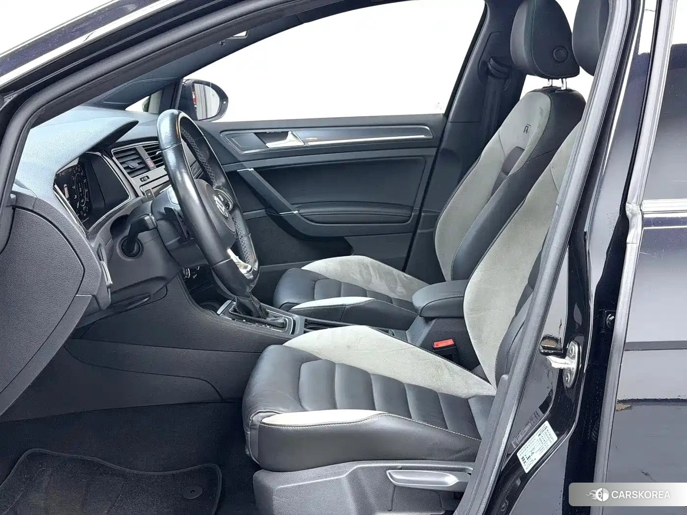Volkswagen Golf 2019 Черный из Китая, фото 5