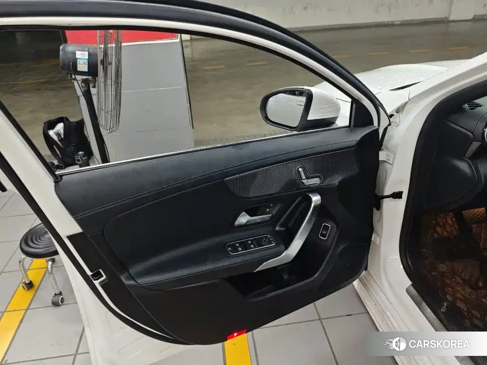 Mercedes-Benz A-Class 2019 Белый из Китая, фото 5