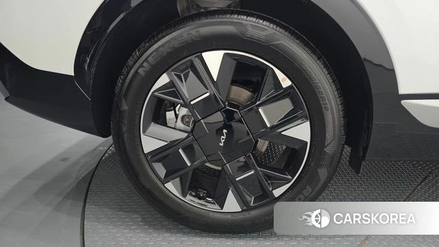 Kia The New Sportage 5th Generation id 4230039 из Кореи 32