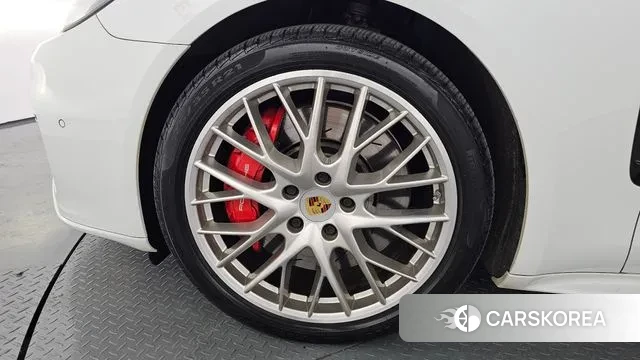 Porsche Panamera (971) id 3019016 из Кореи 15