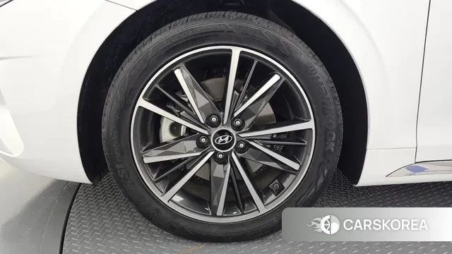 Hyundai The New Grandeur IG id 3300578 из Кореи 15