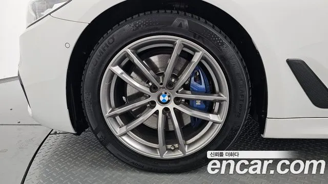 BMW 5 Series (G30) id 2367205 из Кореи 15