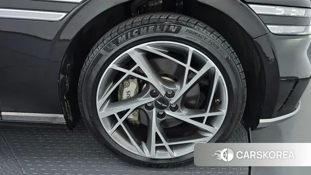 Genesis G90 (RS4) id 3311414 из Кореи 15