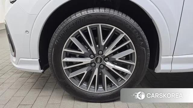 Audi Q3 (F3) id 3707109 из Кореи 15