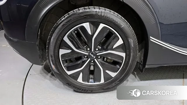 Kia EV6 id 3615599 из Кореи 15