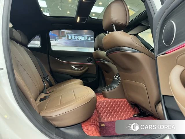 Mercedes-Benz E-class id 4341768 из Китая 11