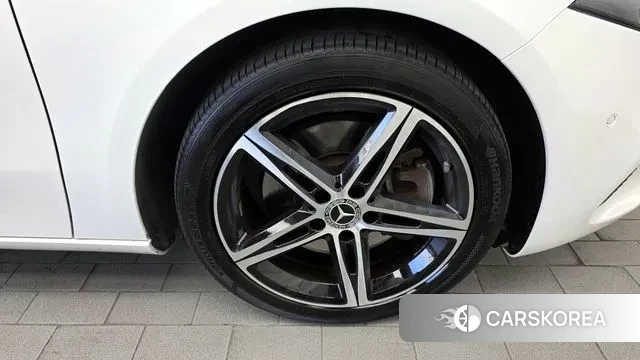 Mercedes-Benz A-Class W177 id 3356201 из Кореи 15