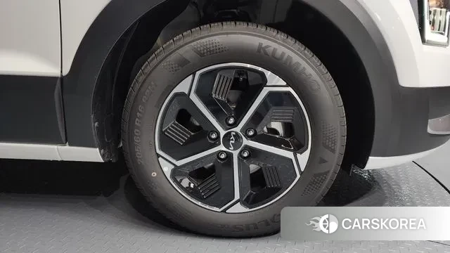 Kia Di Ol Nu Niro id 3533227 из Кореи 15