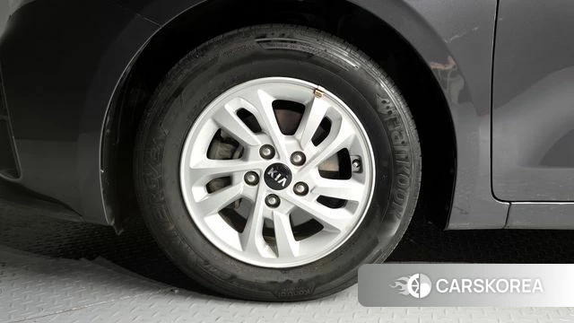 Kia Come New K3 id 4310976 из Кореи 15