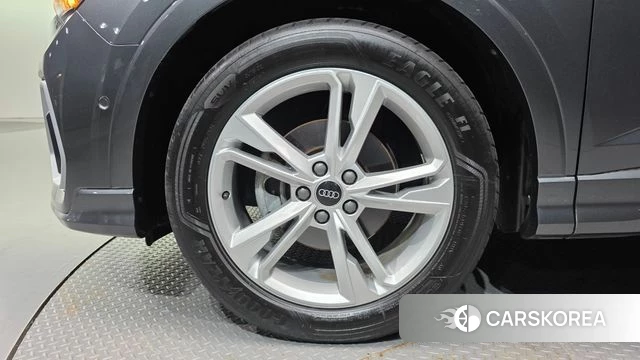 Audi Q3 (F3) id 4506381 из Кореи 27
