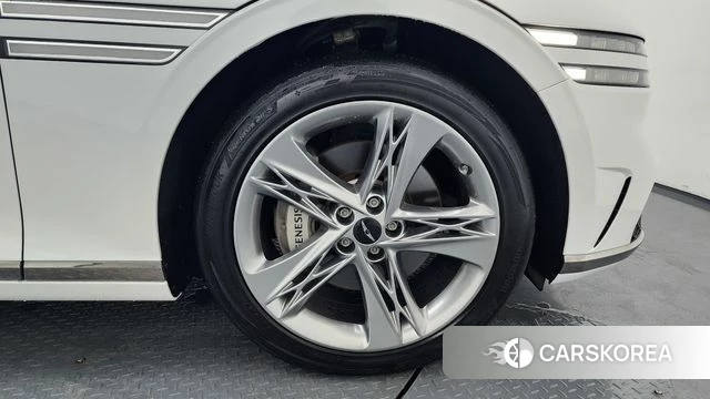 Genesis G90 (RS4) id 4572642 из Кореи 36