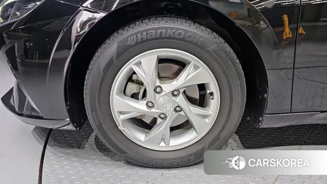 Hyundai Avante (CN7) id 3753800 из Кореи 15