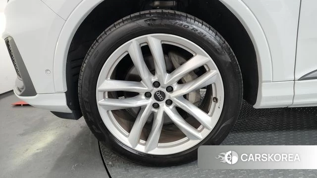 Audi Q7 (4M) id 4579161 из Кореи 33