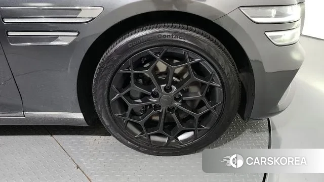 Genesis G80 (RG3) id 3128577 из Кореи 15