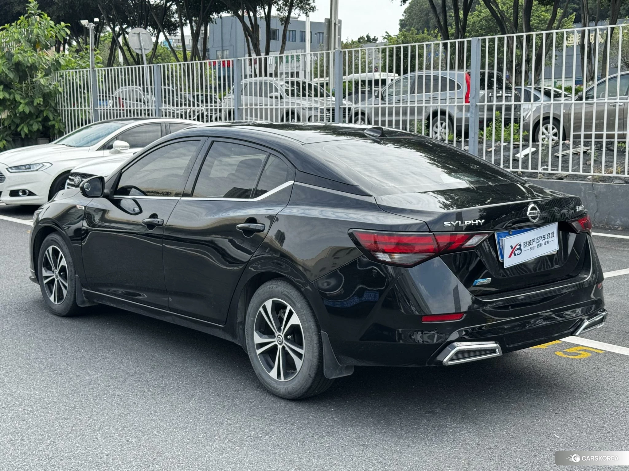 Nissan Xuan Yi id 4515145 из Китая 12
