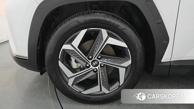 Hyundai Tucson (NX4) id 4624681 из Кореи 31