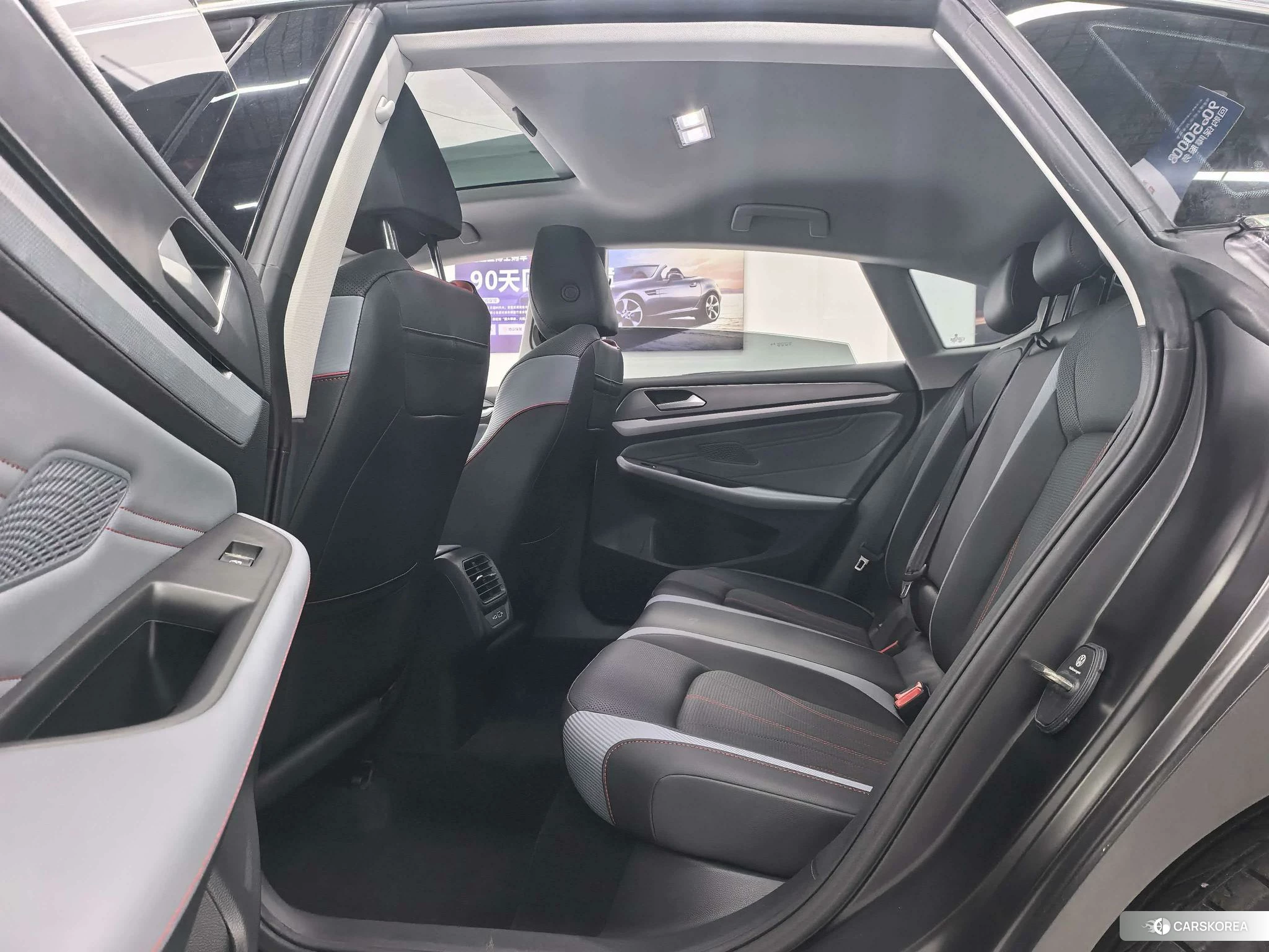 Volkswagen Lamando 2023 Темно-серый из Китая, фото 5