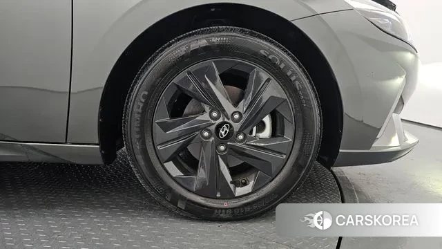 Hyundai Avante (CN7) id 3691816 из Кореи 15