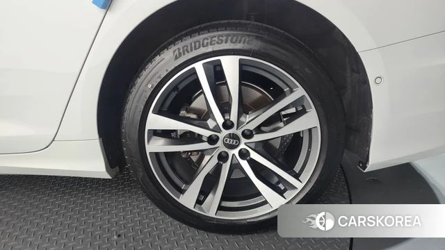 Audi A6 (C8) id 3794312 из Кореи 15