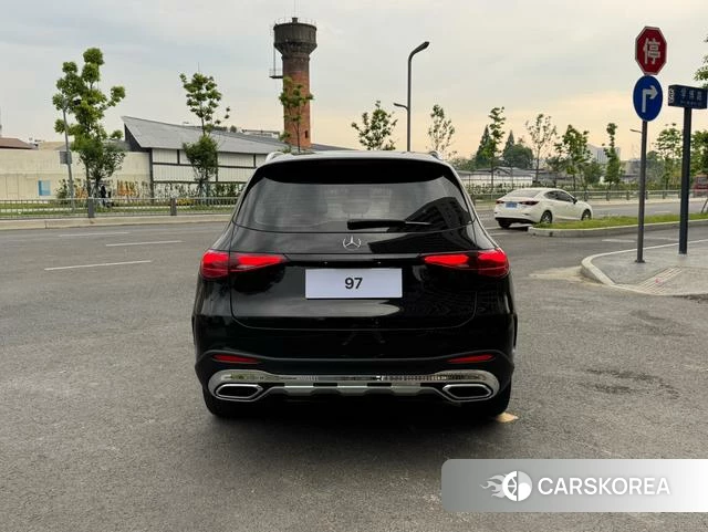 Mercedes-Benz GLC 2023 Черный из Китая, фото 5