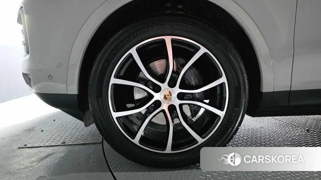 Porsche Cayenne (PO536) id 4602719 из Кореи 34