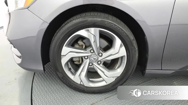 Honda Accord 10th Generation id 4356701 из Кореи 28
