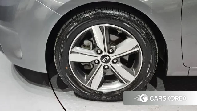 Kia The New K3 id 3612866 из Кореи 15