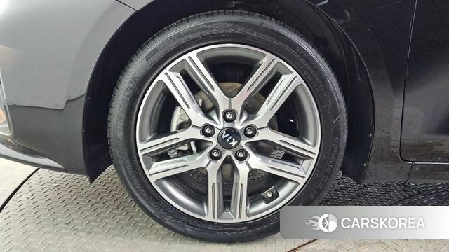 Kia Come New K3 id 4698476 из Кореи 15