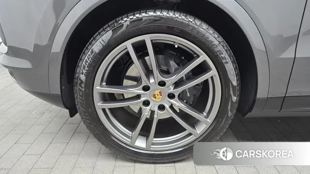 Porsche Cayenne (PO536) id 3747075 из Кореи 15