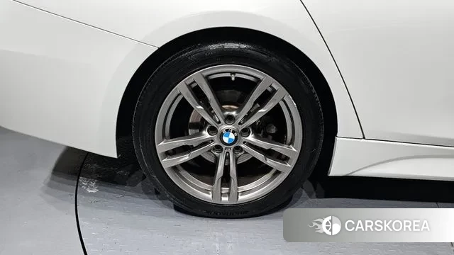 BMW 3 Series (F30) id 3748716 из Кореи 15