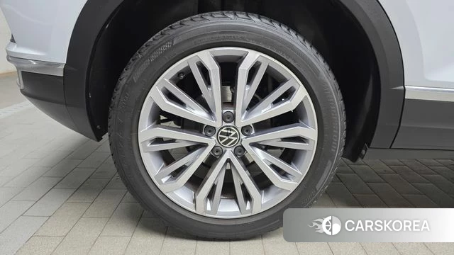 Volkswagen T-Roc id 3872287 из Кореи 15
