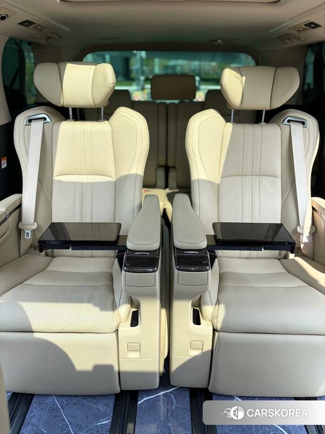 Toyota Elfa id 4374617 из Китая 16