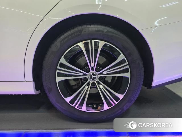 Mercedes-Benz E-Class W214 id 4617417 из Кореи 15