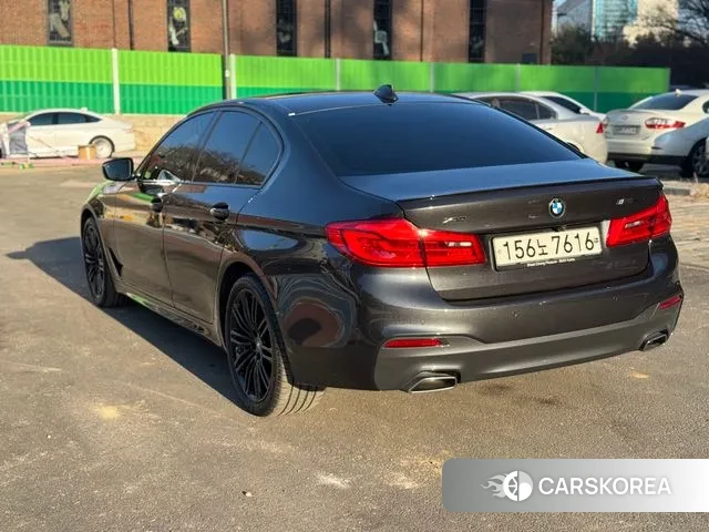 BMW 5 Series (G30) id 3732822 из Кореи 15