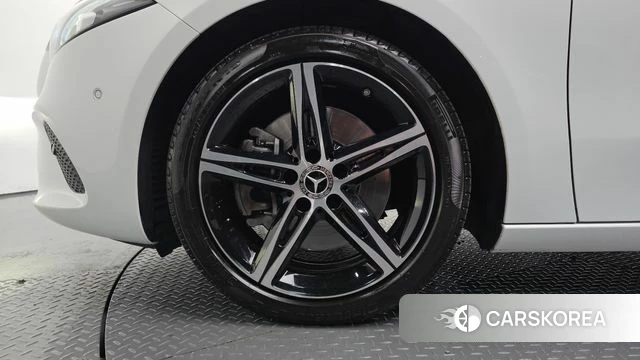 Mercedes-Benz A-Class W177 id 4780428 из Кореи 15
