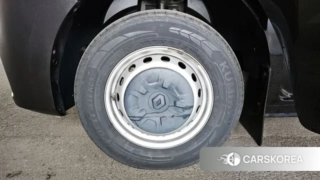 Renault Korea (Samsung) Master id 3764324 из Кореи 15