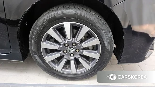 Toyota Sienna id 3439831 из Кореи 15