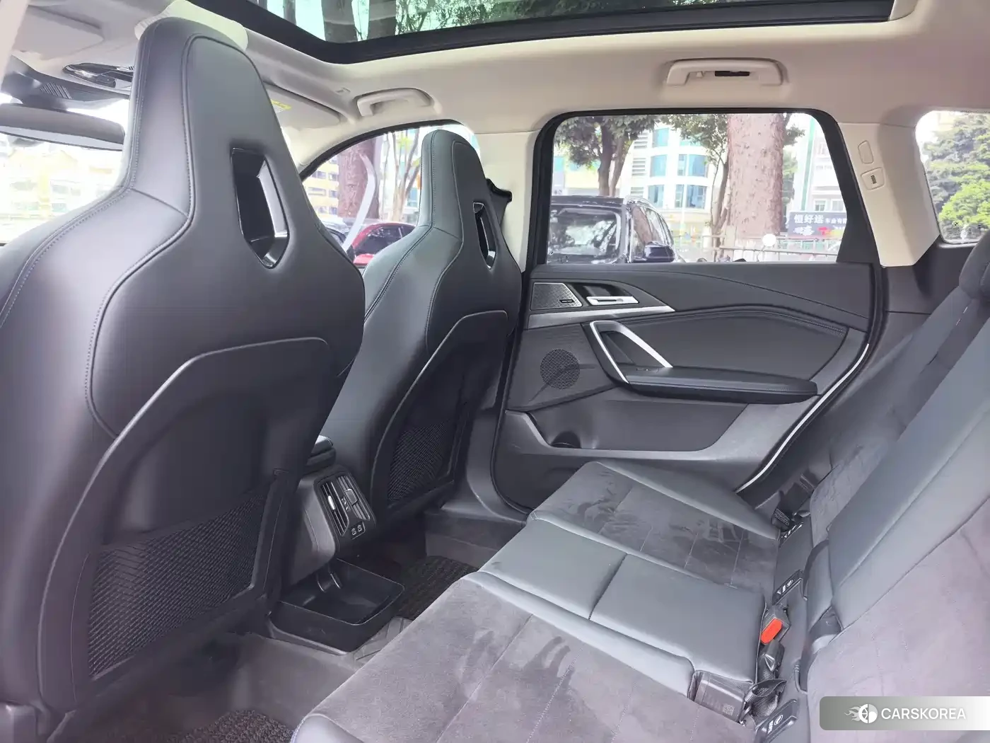 BMW X1 id 4601806 из Китая 14
