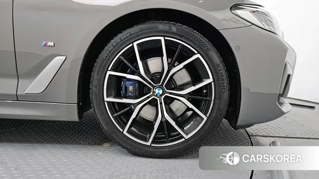 BMW 5 Series (G30) id 3562374 из Кореи 15