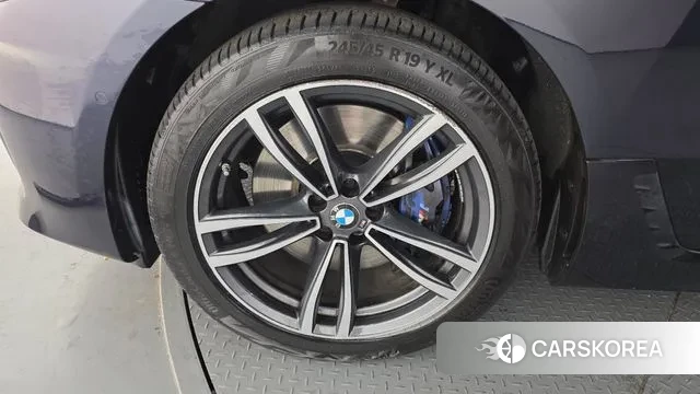 BMW 6 Series GT (G32) id 3567471 из Кореи 15