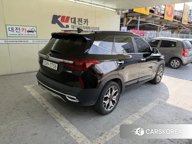 Kia Seltos id 3646873 из Кореи 15