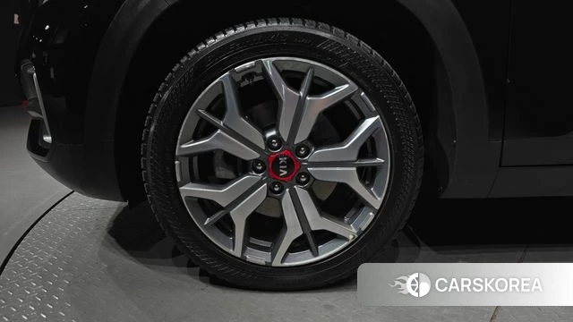 Kia Seltos id 4836499 из Кореи 15