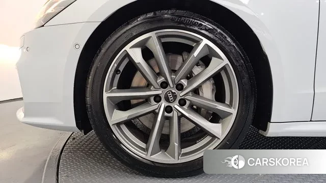 Audi A7 (4K) id 3468802 из Кореи 15