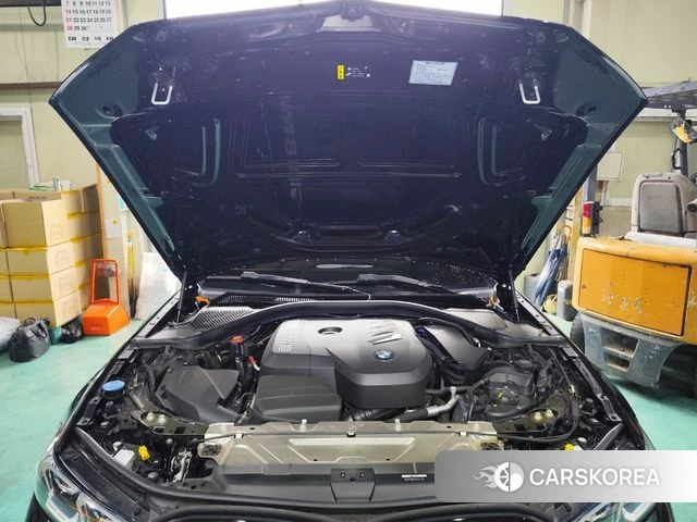 BMW 3 Series (G20) 2025 Черный из Кореи, фото 5