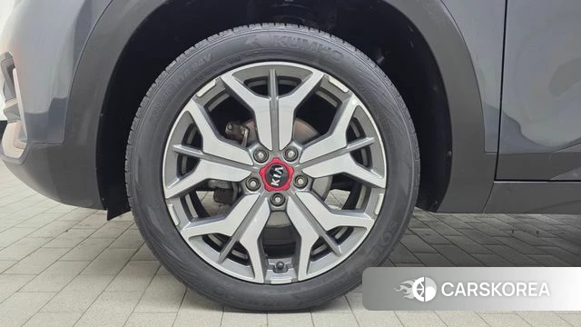 Kia Seltos id 4362956 из Кореи 25